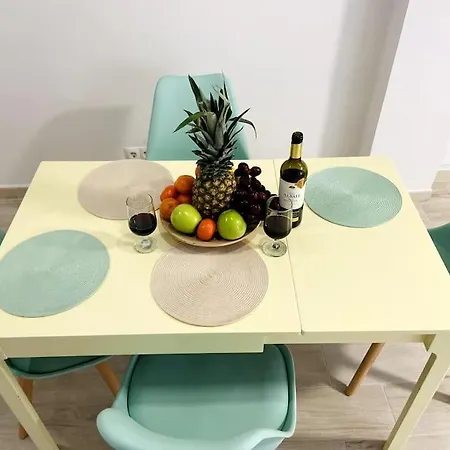 Sueno: Centro & Beach/ 6 Personas